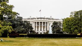 white house photo from across lawn