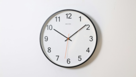 Analog clock