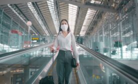 airport-face mask-freepik